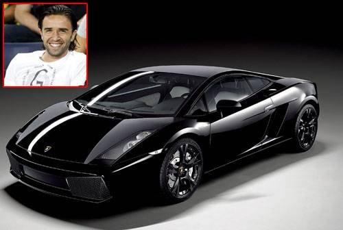 Ünlü futbolcuların otomobilleri