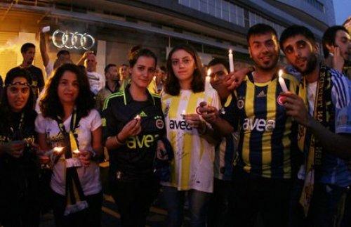 Fenerbahçe taraftarından 3 Temmuz protestosu