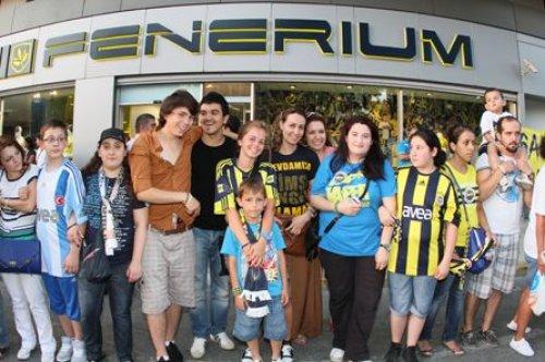 Fenerbahçe taraftarından 3 Temmuz protestosu