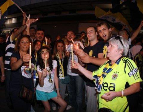 Fenerbahçe taraftarından 3 Temmuz protestosu