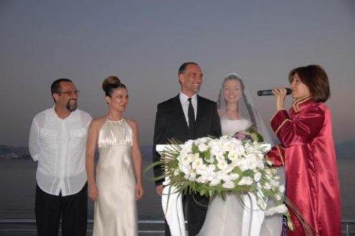 Cenk Ertan dünyaevine girdi