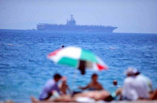 ABD uçak gemisi Antalya'da