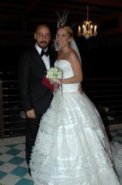 Levent Kırca ile Oya Başar'ın oğlu Umut Kırca evlendi