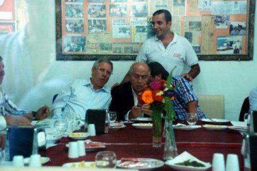 Aziz Yıldırım, Mehmet Ağar'ı cezaevinde ziyaret etti