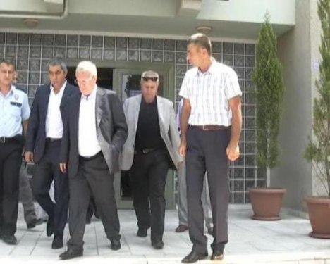 Aziz Yıldırım, Mehmet Ağar'ı cezaevinde ziyaret etti