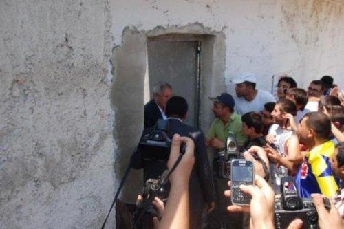 Aziz Yıldırım, Mehmet Ağar'ı cezaevinde ziyaret etti