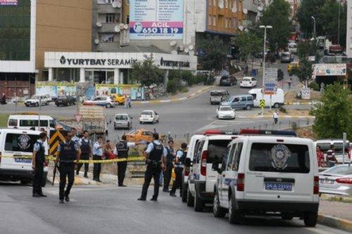 İstanbul'da silahlı çatışma