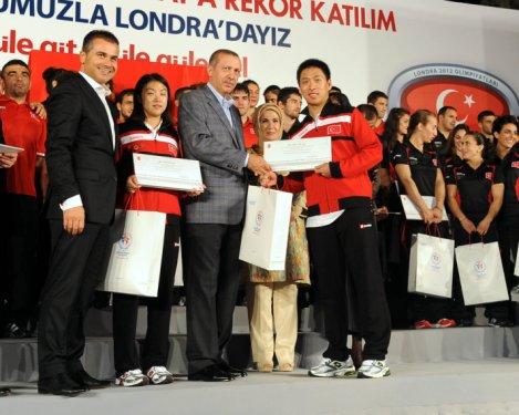 2020 İstanbul Olimpiyat logosunu Erdoğan tanıttı