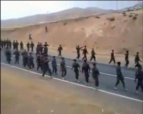 K.Irak'ta eğitilen askerlerin Suriye'ye geçişi