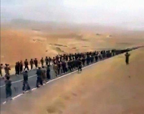 K.Irak'ta eğitilen askerlerin Suriye'ye geçişi