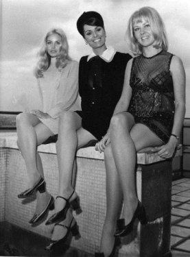 Mini etek modasını bu kadınlar başlattı!..