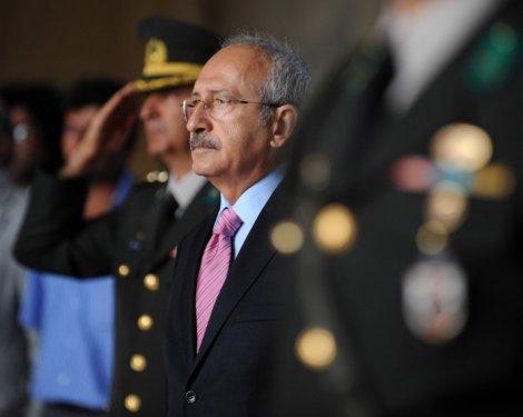 Kılıçdaroğlu yeni MYK'yı alıp Anıtkabir'e çıktı