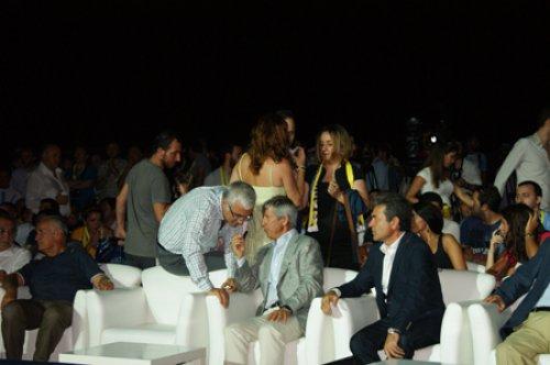 Kralspor Fenerbahçe'nin forma tanıtımında