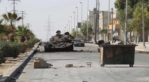 Esed Halep'i bombalıyor