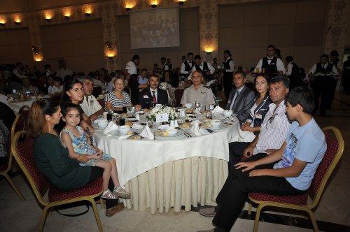 Necdet Özel'den Gaziler'e iftar