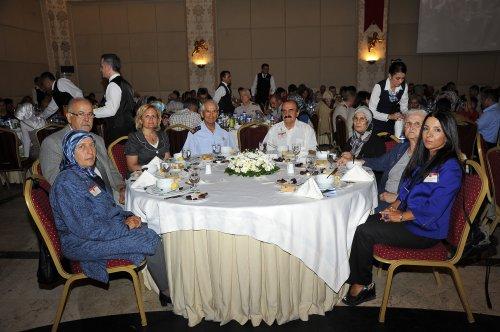 Necdet Özel'den Gaziler'e iftar