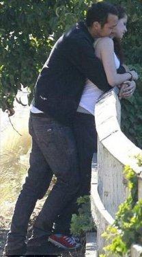 Kristen Stewart ile Rubert Sanders'ın kaçamak yaptığı anlar