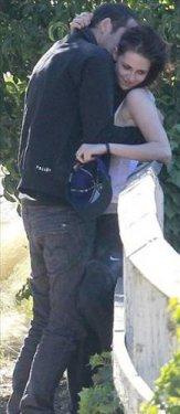 Kristen Stewart ile Rubert Sanders'ın kaçamak yaptığı anlar