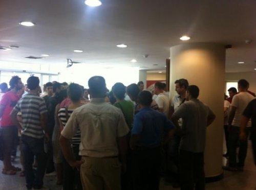 İzmirliler yaralı askerler için seferber oldu 