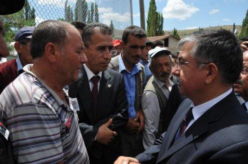 Şehit Uzman Çavuş Kuzucular son yolculuğuna uğurlandı