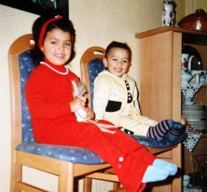 Almanya'da öldürülen 3 kardeş toprağa verildi