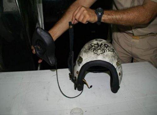 Suriye'nin vurduğu uçağın enkazından fotoğraflar