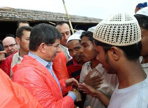 Emine Erdoğan gözyaşlarına boğuldu