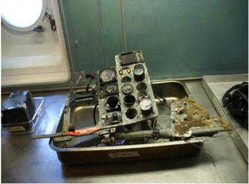 Suriye'nin vurduğu uçağın enkazından fotoğraflar