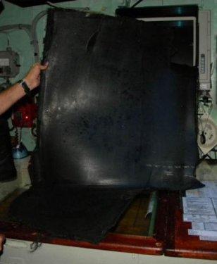 Suriye'nin vurduğu uçağın enkazından fotoğraflar