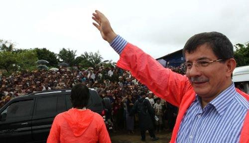 Emine Erdoğan gözyaşlarına boğuldu