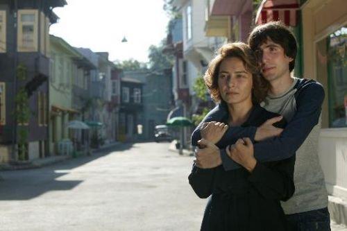 Öyle Bir Geçer Zaman ki'de yeni oyuncular 