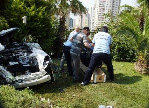 Porsche'la korkunç kaza