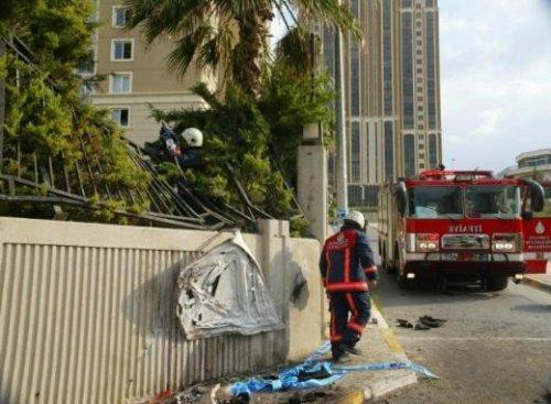 Porsche'la korkunç kaza