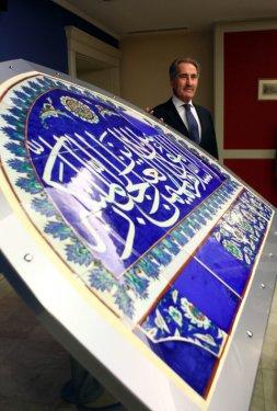 Günay sır gibi saklanan eseri açıkladı