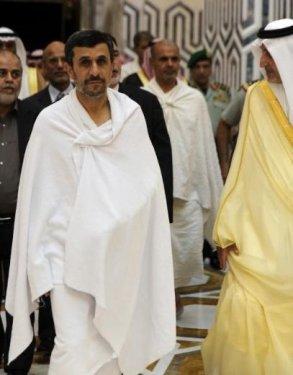 Gül ve Davutoğlu Mekke'de