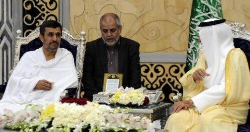 Gül ve Davutoğlu Mekke'de