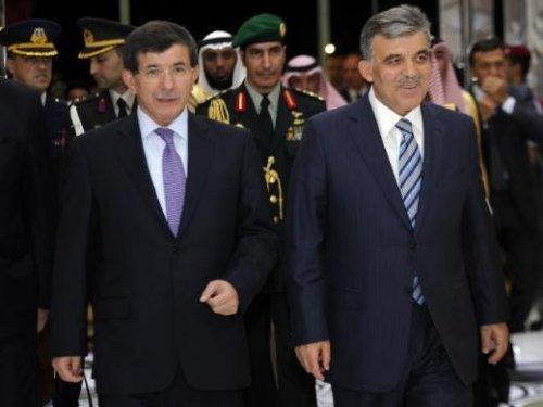 Gül ve Davutoğlu Mekke'de