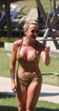 Billur Kalkavan genç kızlara taş çıkarttı