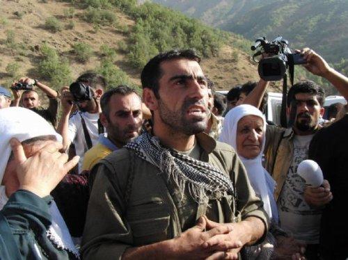 PKK BDP'lilerin yolunu kesti