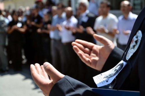 Van'da şehit olan polis memleketine uğurlandı