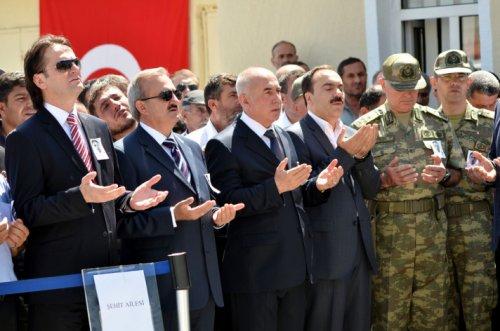 Van'da şehit olan polis memleketine uğurlandı