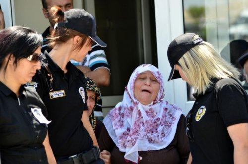 Van'da şehit olan polis memleketine uğurlandı
