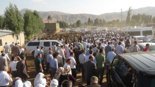 Van'da şehit olan polis memleketine uğurlandı