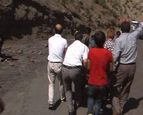 Şırnak'ta askerleri taşıyan minibüsten ilk görüntüler