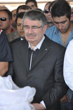 Sena Büyükkonuk son yolculuğuna uğurlandı