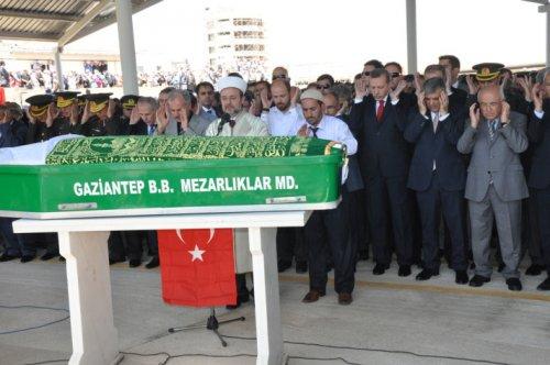 Devletin zirvesi Gaziantep'teki cenaze töreninde