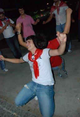 Davulla zurnayla askere gidiyorlar