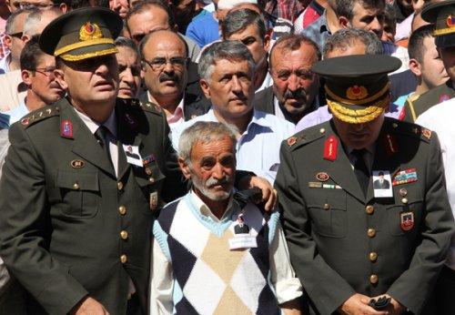 Çorumlu şehit Uzman Çavuş toprağa verildi