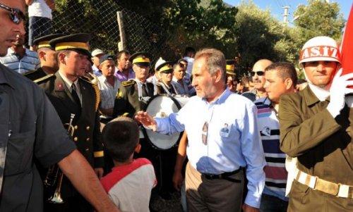 Bakan Günay şehit cenazesinde bandoyu susturdu