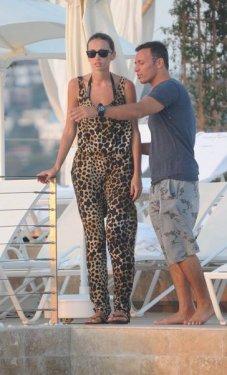 Musti ve Emina'nın iskele romantizmi